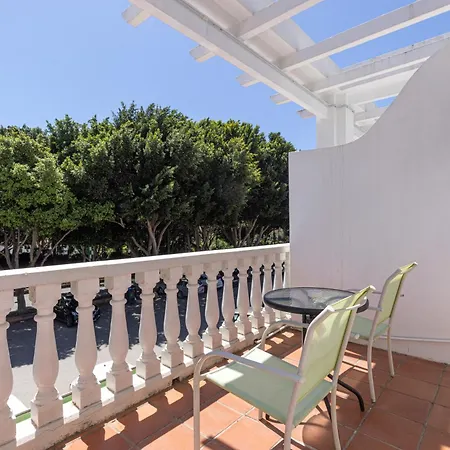 Guest house Puerta Almar 3*