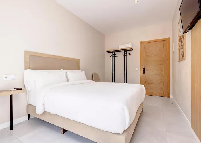 Puerta Almar Гостьовий будинок 3*